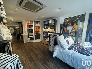 Commercial at MENTON (06500)