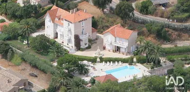 Hôtel 4* à LA CROIX-VALMER (83420)
