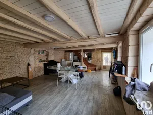 House at POITIERS (86000)
