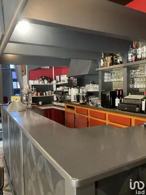 Bar-brasserie à LA ROCHE-SUR-YON (85000)