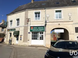 Murs commerciaux  à TUFFÉ VAL DE LA CHÉRONNE (72160)