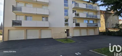 Apartment in SAINT-AMAND-MONTROND (18200)