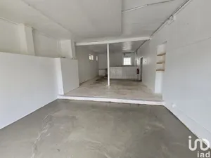 Boutique/Local commercial à VILLESÈQUE-DES-CORBIÈRES (11360)