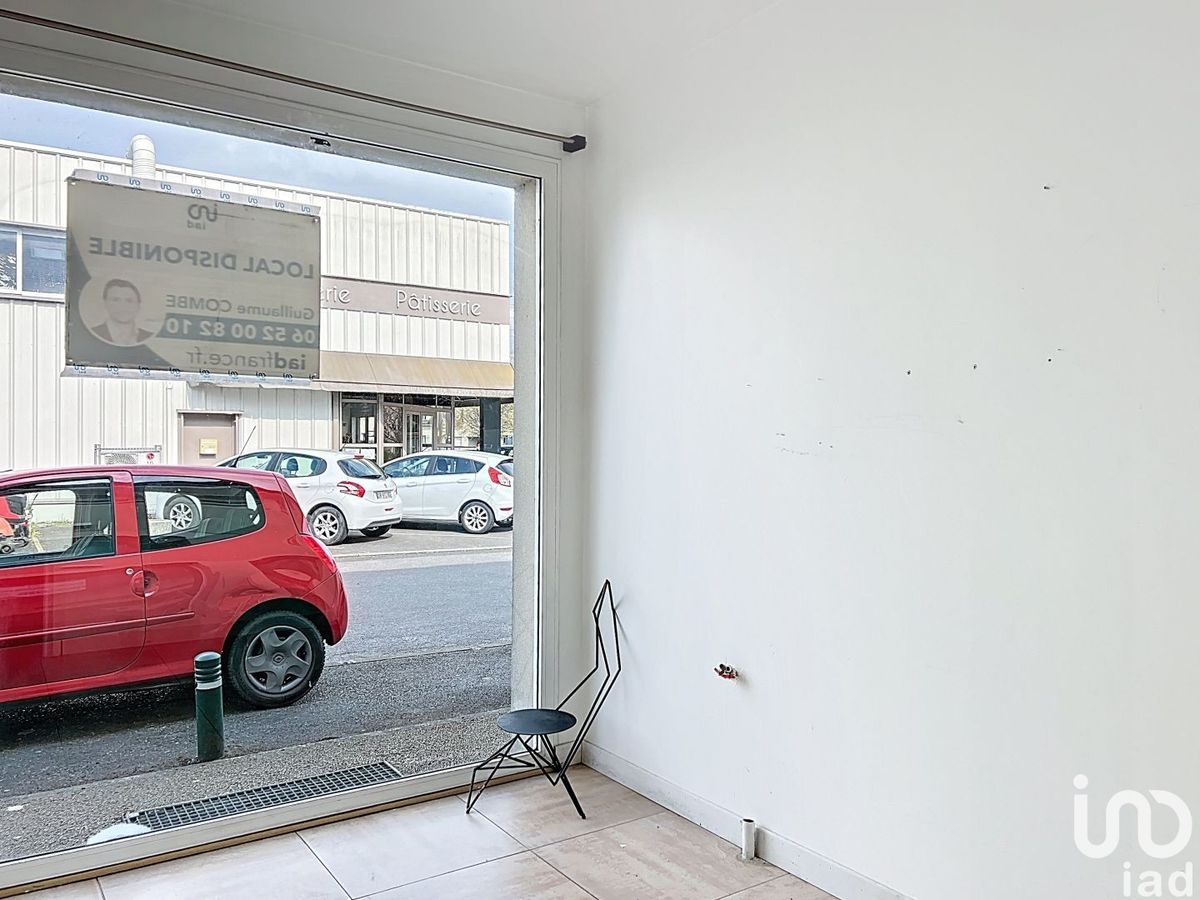 Boutique/Local commercial de 60 m² à LÉSIGNY (77150)