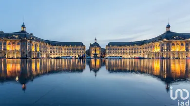 Commercial at BORDEAUX (33000)