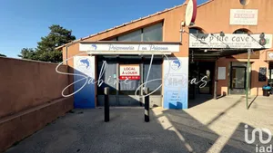 Commercial at ROBION (84440)