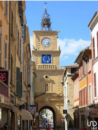 Lease-hold at SALON-DE-PROVENCE (13300)