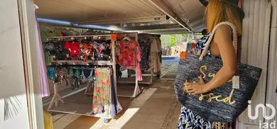 Commercial at SAINT-FRANCOIS (97118)