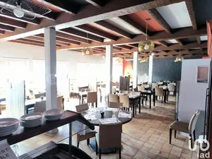 Restaurant à SAINT-JEAN-DE-BEUGNÉ (85210)