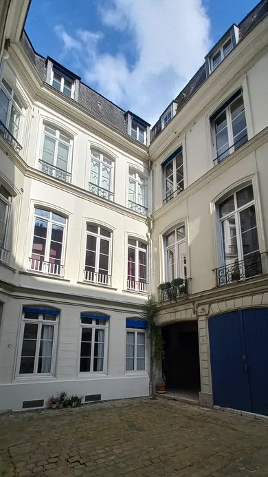 Apartment in ROUEN (76000)