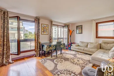 Appartement à ISSY-LES-MOULINEAUX (92130)