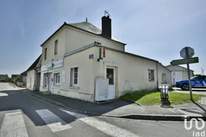 Murs commerciaux à MAIGNELAY-MONTIGNY (60420)