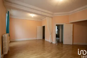 Apartment at VICHY (03200)