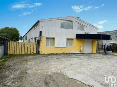 Commercial walls in LA TESTE-DE-BUCH (33260)