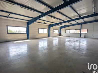 Business asset at L'UNION (31240)