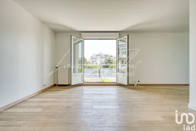 Appartement à CHATOU (78400)