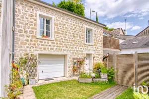 Maison à PONTOISE (95300)