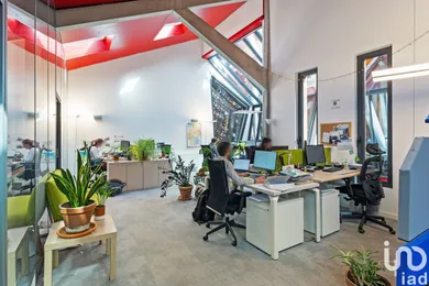 Office at NANTES (44200)