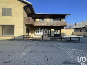 Boutique/Local commercial à CHAMOUX-SUR-GELON (73390)