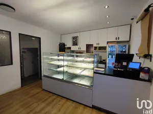 Tea room at COMPIÈGNE (60200)