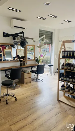 Boutique/Local commercial à CESTAS (33610)