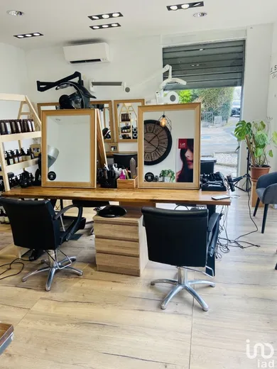Commercial in CESTAS (33610)