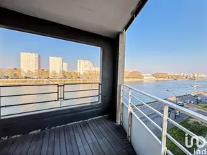 Apartment at VITRY-SUR-SEINE (94400)