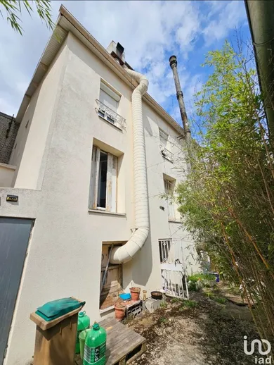 Apartment at VITRY-SUR-SEINE (94400) — 10/26