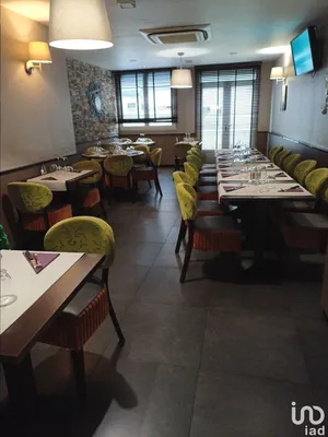 Restaurant à BRESLES (60510)