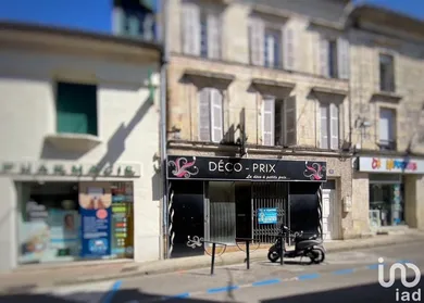 Boutique/Local commercial à JONZAC (17500)
