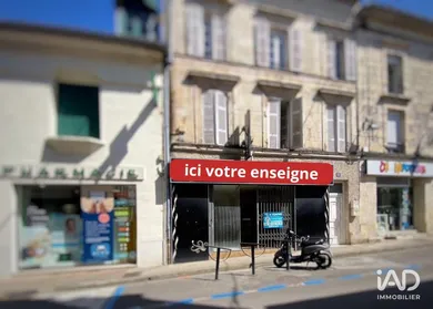 Boutique/Local commercial à JONZAC (17500)