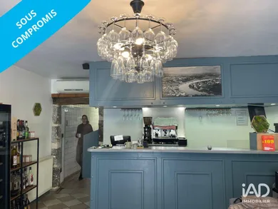 Restaurant in LA TRONCHE (38700)