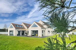 Maison d'architecte à HOUDAN (78550)