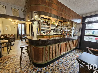 Hotel restaurant in BRAY-SUR-SEINE (77480)
