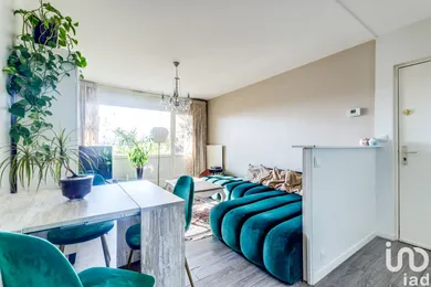 Apartment at CHÂTILLON (92320)