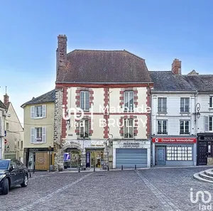 Murs commerciaux  à DOURDAN (91410)