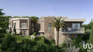 Apartment in SAINT-RAPHAËL (83700)