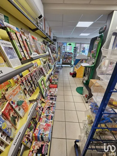 Tobacco shop at MANZAT (63410) — 5/8