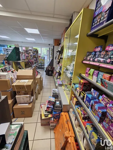 Tobacco shop at MANZAT (63410) — 6/8