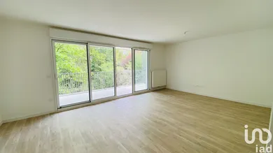 Appartement à CARBON-BLANC (33560)