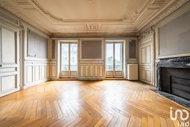 Apartment in DIJON (21000)