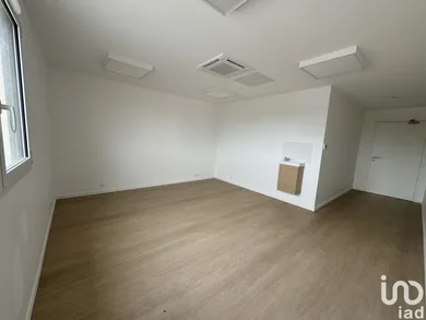 Boutique/Local commercial à SAINT-MÉDARD-D'EYRANS (33650)