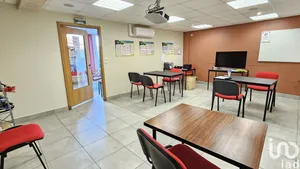 Commercial walls at CREUTZWALD (57150)