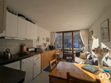 Appartement à MORILLON (74440)