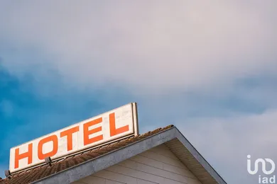 Murs commerciaux à SERRIÈRES-EN-CHAUTAGNE (73310)