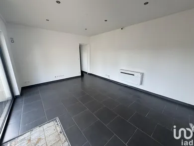 Commercial at CRÉCY-LA-CHAPELLE (77580) — 4/10