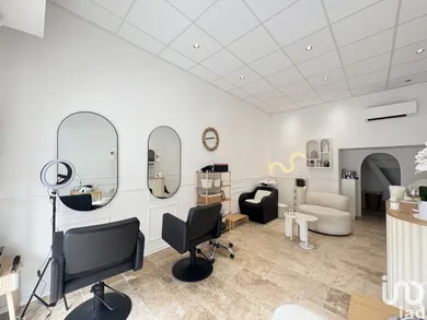Boutique/Local commercial à MARSEILLE (13006)