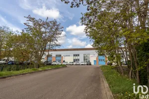 Business asset at MANTES-LA-VILLE (78711)