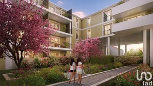 Appartement à LA LONDE-LES-MAURES (83250)