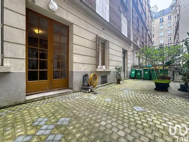 Office in PARIS (75012)